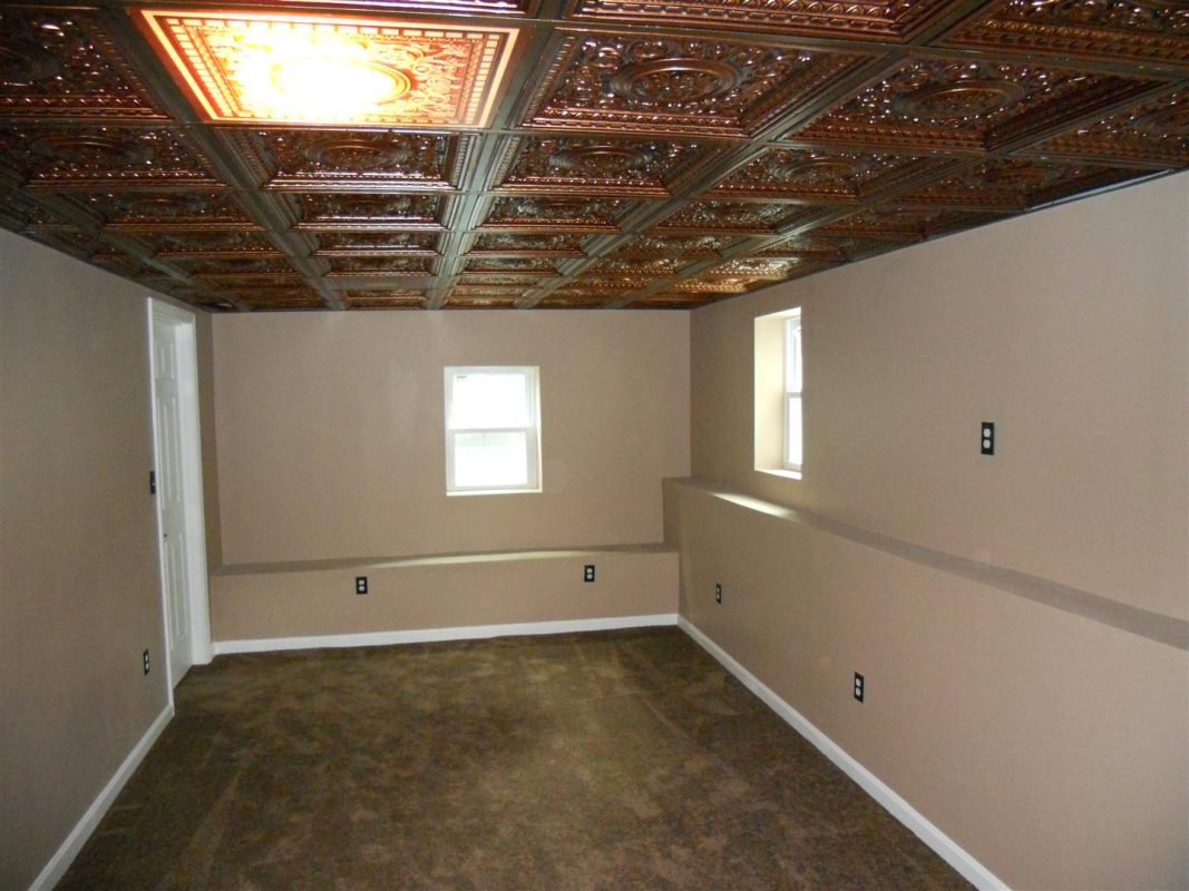 215 Royal Style Tin Ceiling Tiles, How To Replace A 12×12 Ceiling Tile