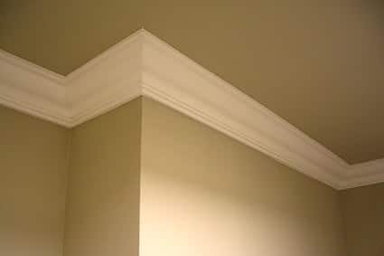130ML - Polystyrene Crown Molding 6 1/2" wide