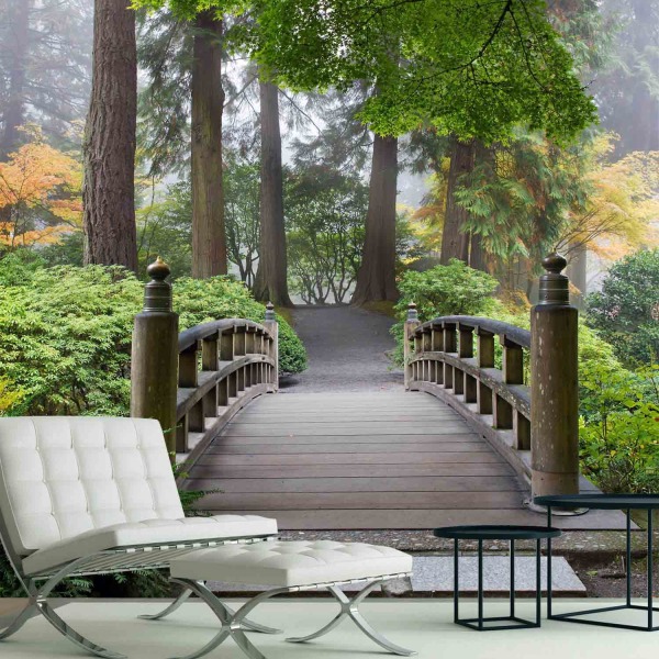 MU1378 - Wooden Foot Bridge in a Japanese Garden 
