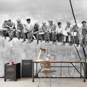 MU1588 - Lunch Time on the 70th Floor