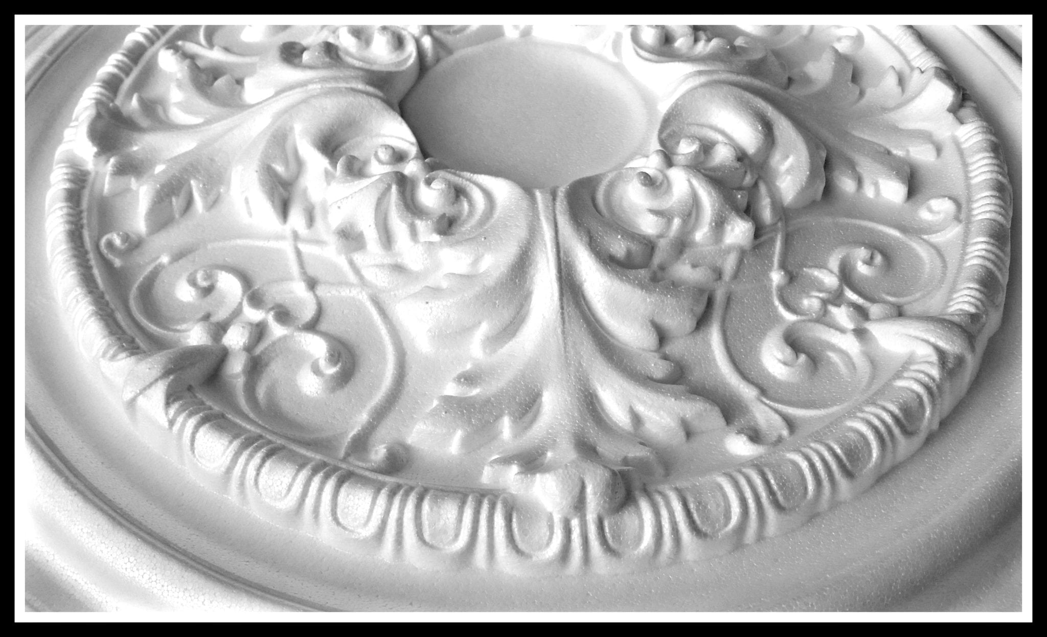 CM660-B Ceiling Medallion