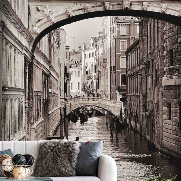 Bridge-of-sighs-Venice