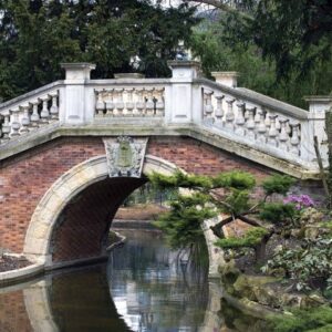 Alternative view of MU1717 Old Bridge in Parc Monceau, Paris