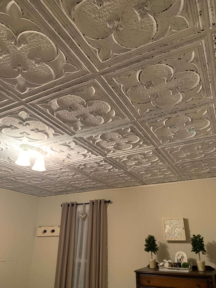 gothic tiles transform bedroom ceiling