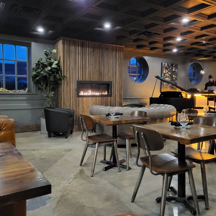 ceiling tile installation for stratford restaurant