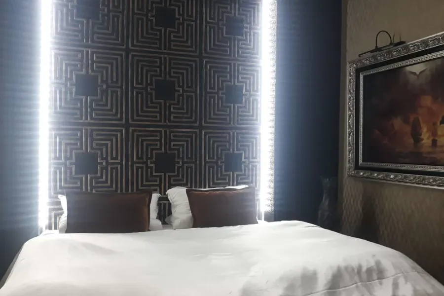 create room features with ceiling tiles